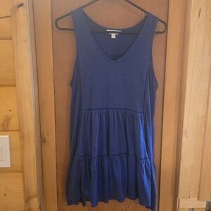 New no tags time and tru medium long flowy blue tunic tank top